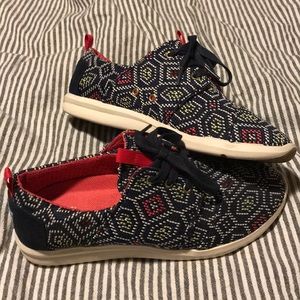 Women’s TOMS casual sneakers